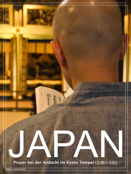 Prayer bei der Andacht in Kyoto (京都の寺院)
